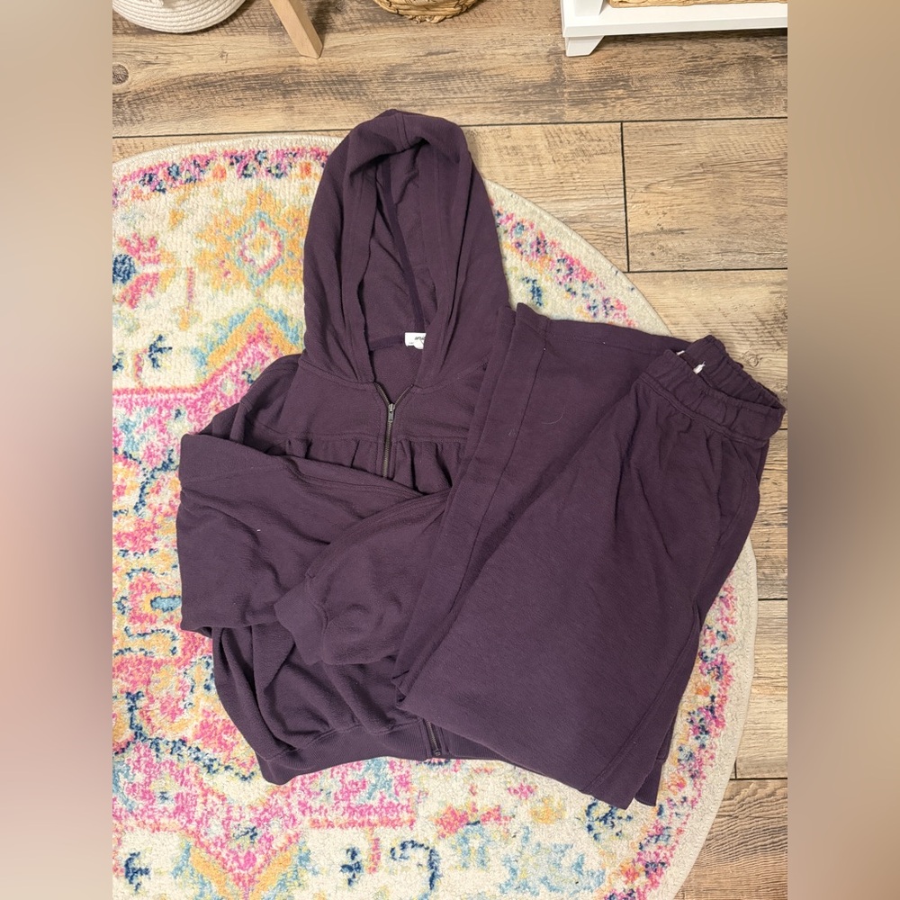 Aerie Set